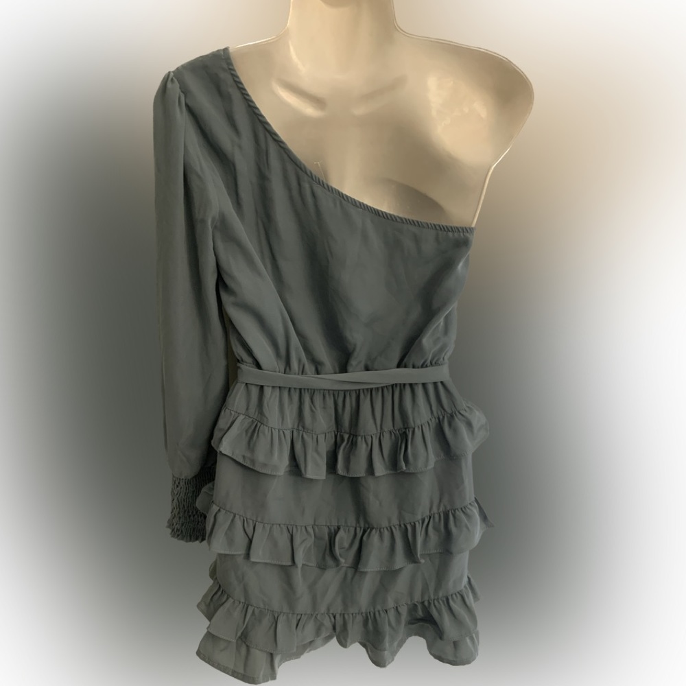 Blue Blush Dress S One Shoulder Ruffled Tiered Smocked cuff Womens 4 6 NEW NWOT - Picture 7 of 7